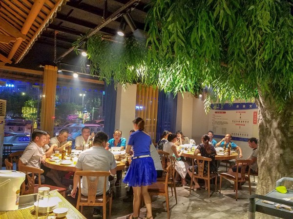8月9日，太昌公司聚餐活動(dòng)